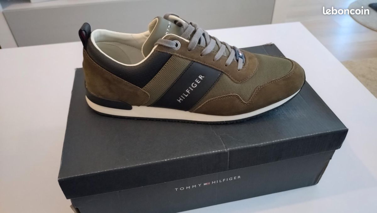 Sneakers Tommy Hilfiger NEUVE t44 (image 2)