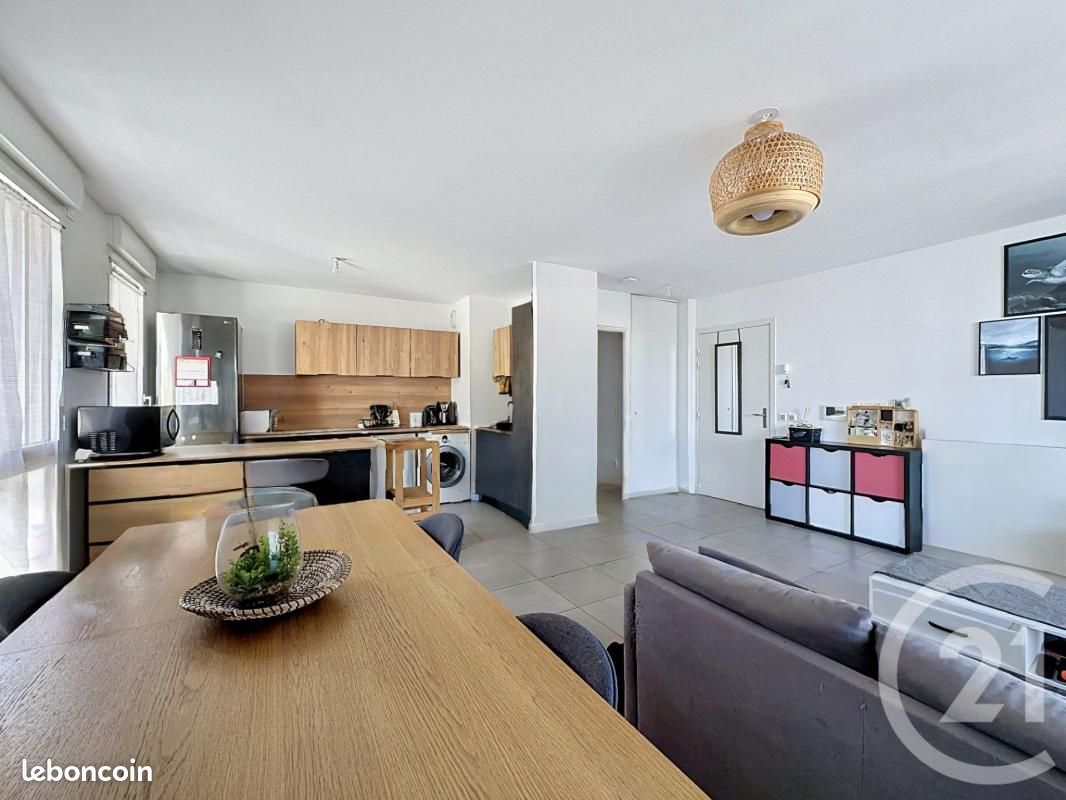 Appartement 4 pièces 80 m² · à Bordeaux · 80 m² · 268 000 €