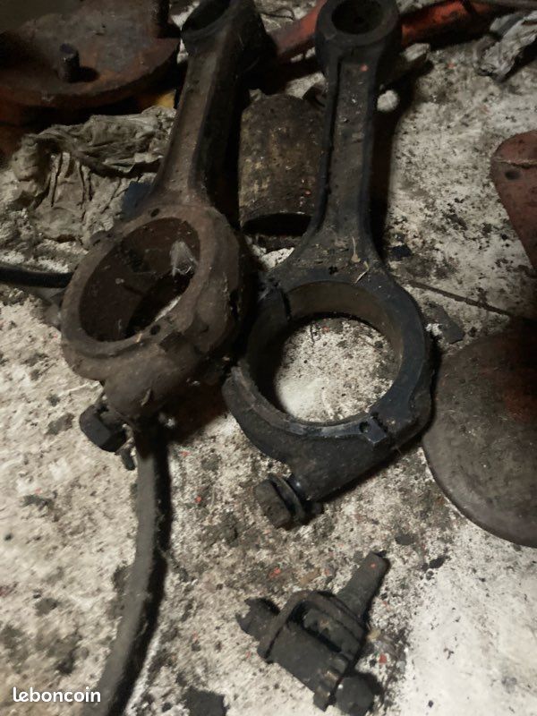 Bielle d22 tracteur Renault (image 2)