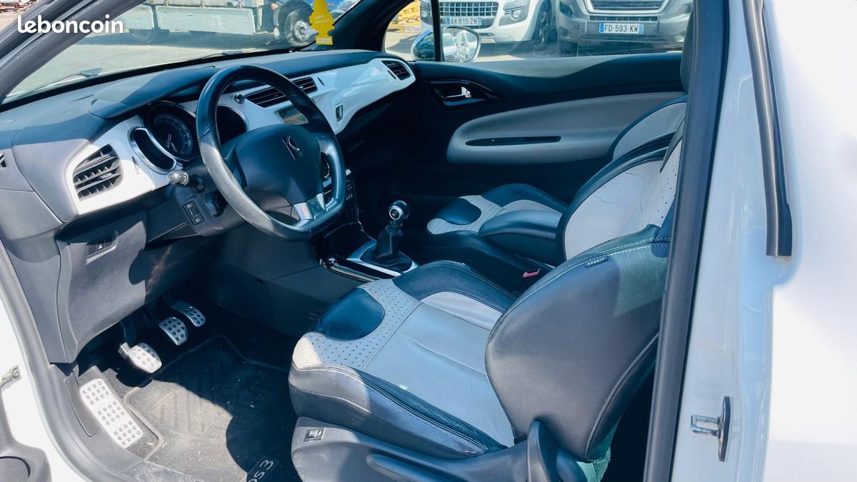Citroën DS3 THP 156 CH Sport ULTRA PRESTIGEGPS (image 9)