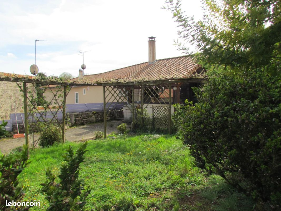 Maison 6 pièces 140 m² (image 1)