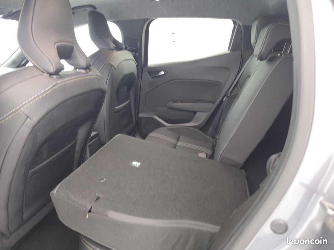 RENAULT Clio E-Tech full hybrid 145 Engineered (image 20)