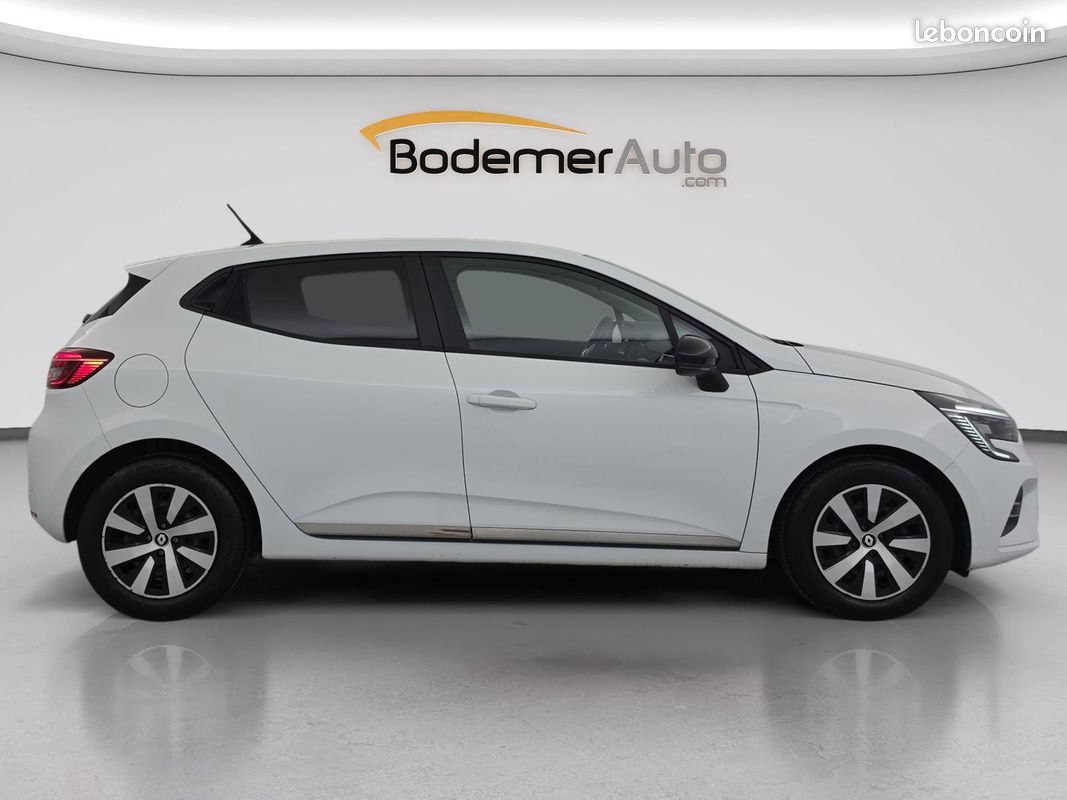 RENAULT Clio TCe 90 Evolution (image 6)