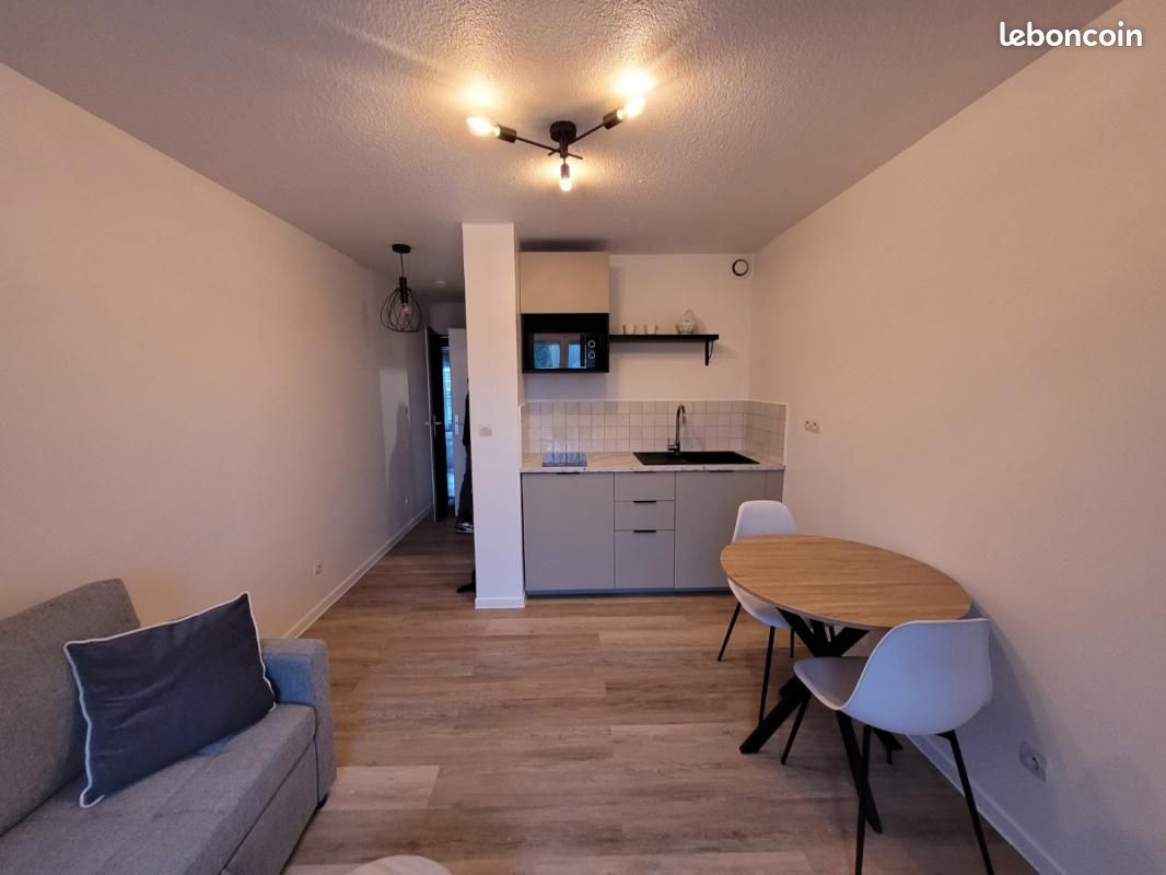 Appartement 1 pièce 17 m² · à Lens · 17 m² · 450 €/mois