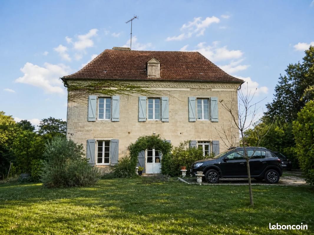 Maison 7 pièces 205 m² · à Orthez · 205 m² · 290 000 €