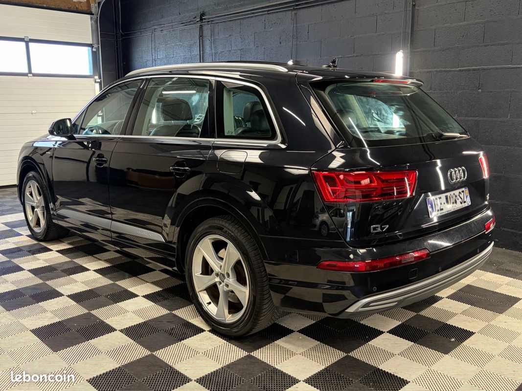 AUDI Q7 3.0 TDI V6 373 CH E-TRON DIESEL HYBRID RECHARGEABLE AVUS Français / Historique limpide AUDI (image 3)