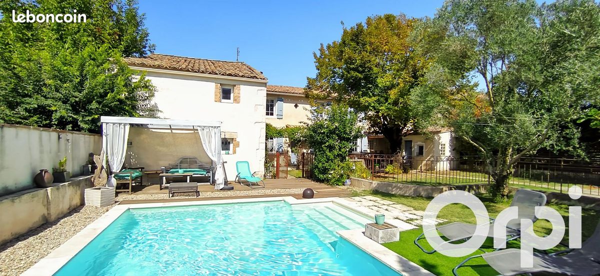 Maison 5 pièces 136 m² · à Bollène · 136 m² · 1 390 €/mois