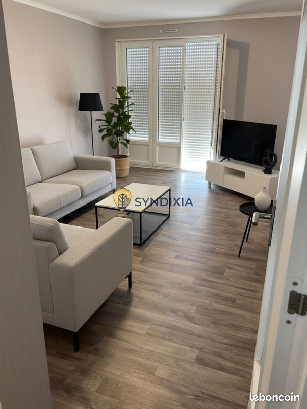 Appartement 1 pièce 43 m² · à Dreux · 43 m² · 57 000 €