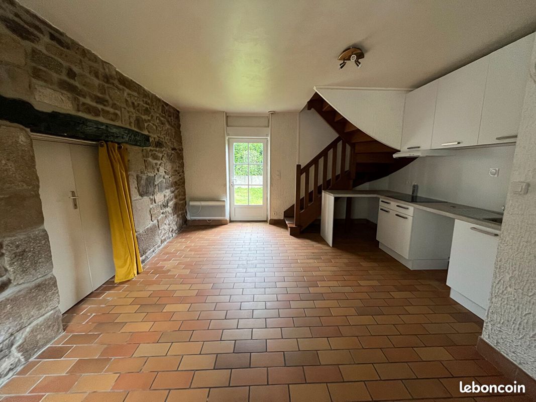 Appartement 2 pièces 42 m² · à Lamballe-Armor · 42 m² · 650 €