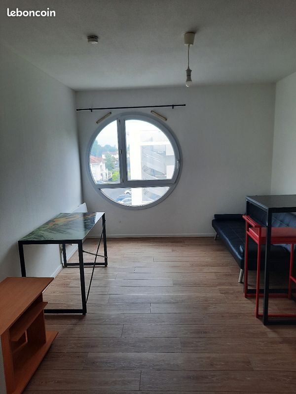 Studio refait à neuf proche Fac et leclerc - Pau 64000 (image principale 2)