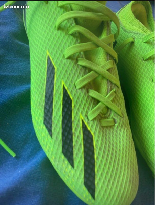 Crampons de football adidas Performance X (modèle