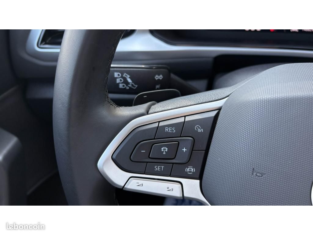 VOLKSWAGEN T-ROC 1.5 TSI 150 DSG7 Life Plus (image 13)
