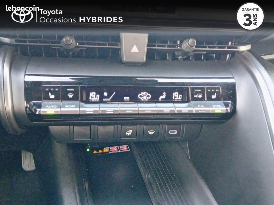 Toyota C-HR 1.8 Hybride 140ch Design MY25 (image 22)