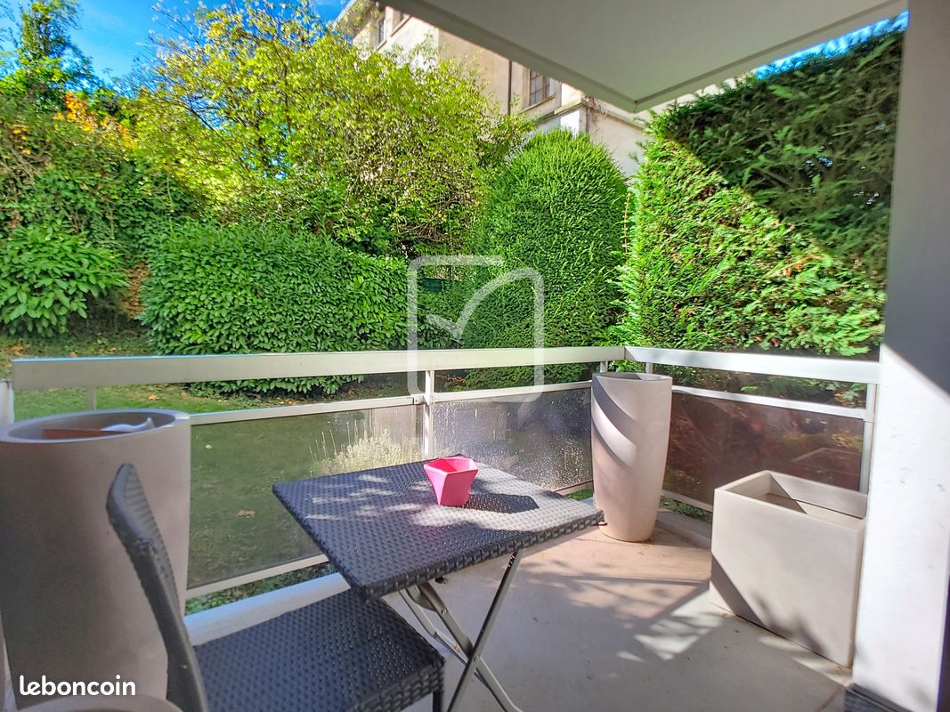 Appartement 3 pièces 65 m² · à Évian-les-Bains · 65 m² · 350 000 €