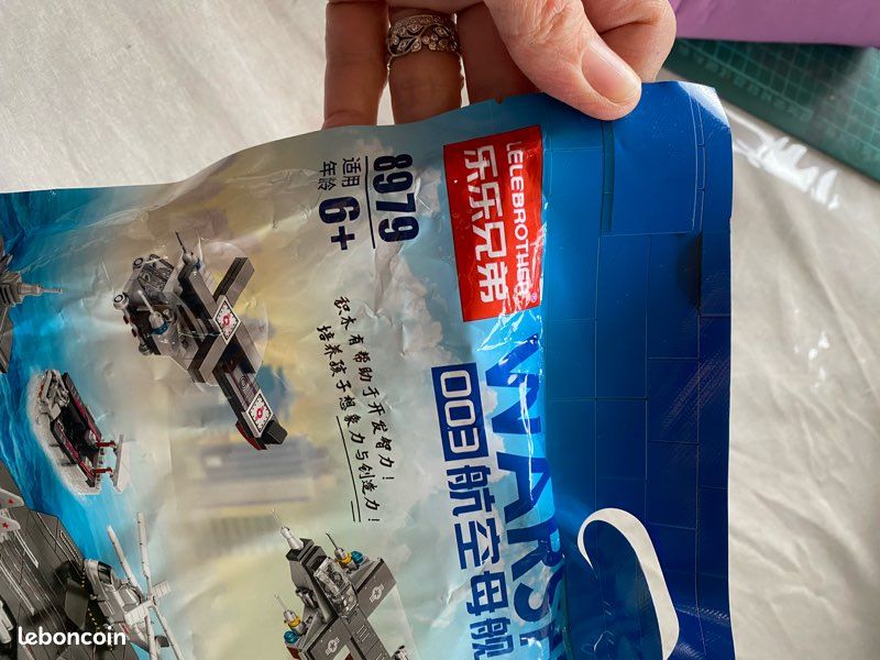 Lego porte avion guerre neuf (image 2)