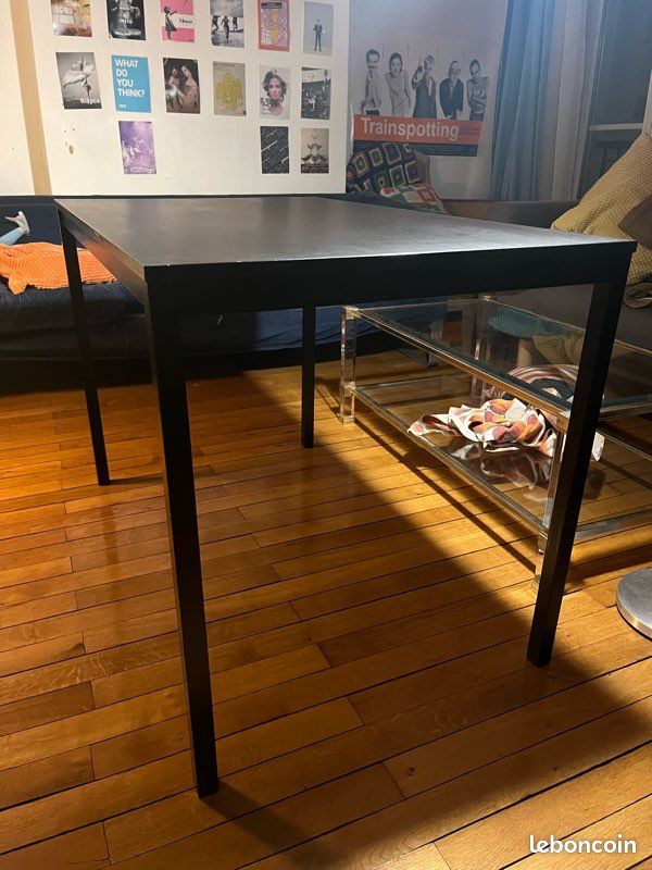 Table noire IKEA (image 2)