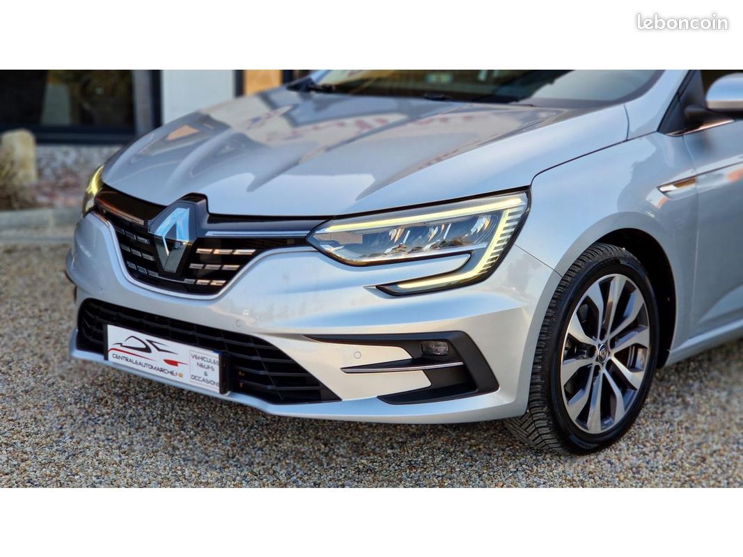 RENAULT MEGANE Mégane 1.5 Blue dCi - 115 - BV EDC 2023 IV BERLINE Techno PHASE 2 (image 2)