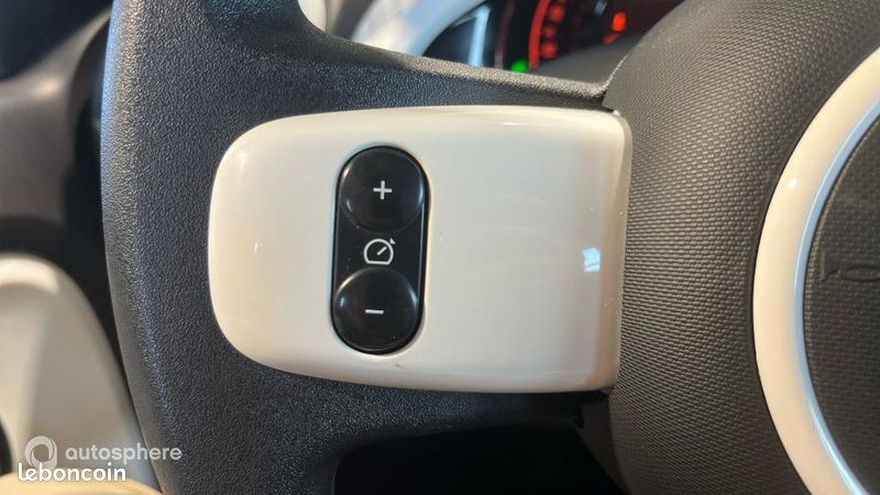 Renault Twingo 1.0 SCe 65ch Equilibre (image 25)