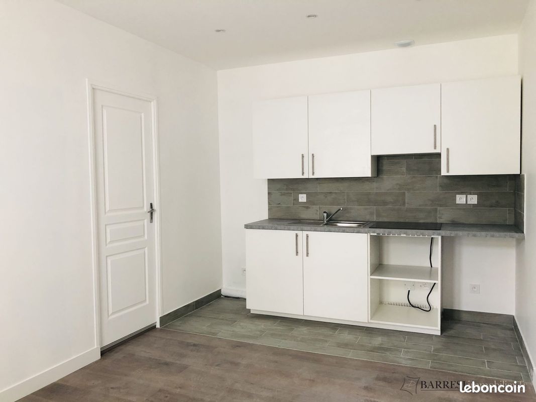 Appartement 3 pièces 34 m² · à Toulon · 34 m² · 639 €
