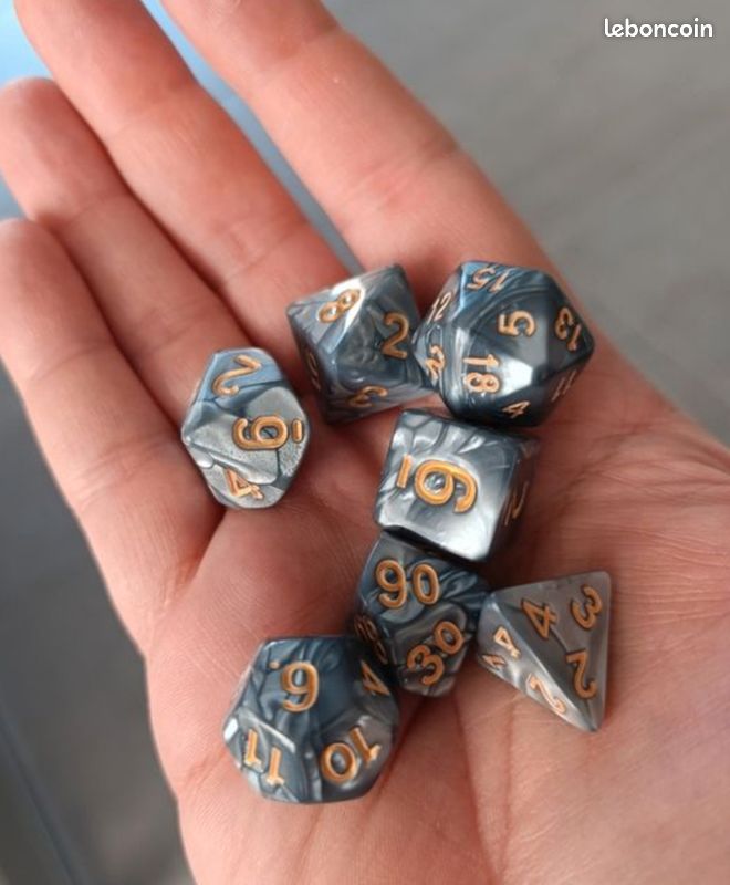 Set de 7 dés gris marbré - Pour Donjons et Dragons - Jeu de Rôle (image 2)