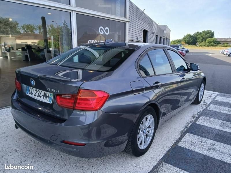 Bmw Série 3 318dA 143ch Lounge (image 3)