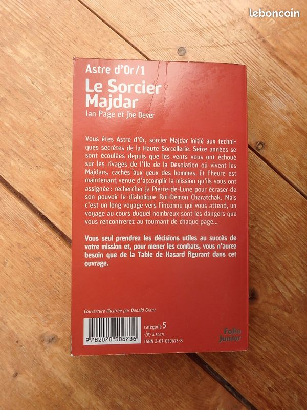 Ldvelh "Le Sorcier Majdar" (Astre d'Or 1) par Joe Dever et Ian Page (image 2)