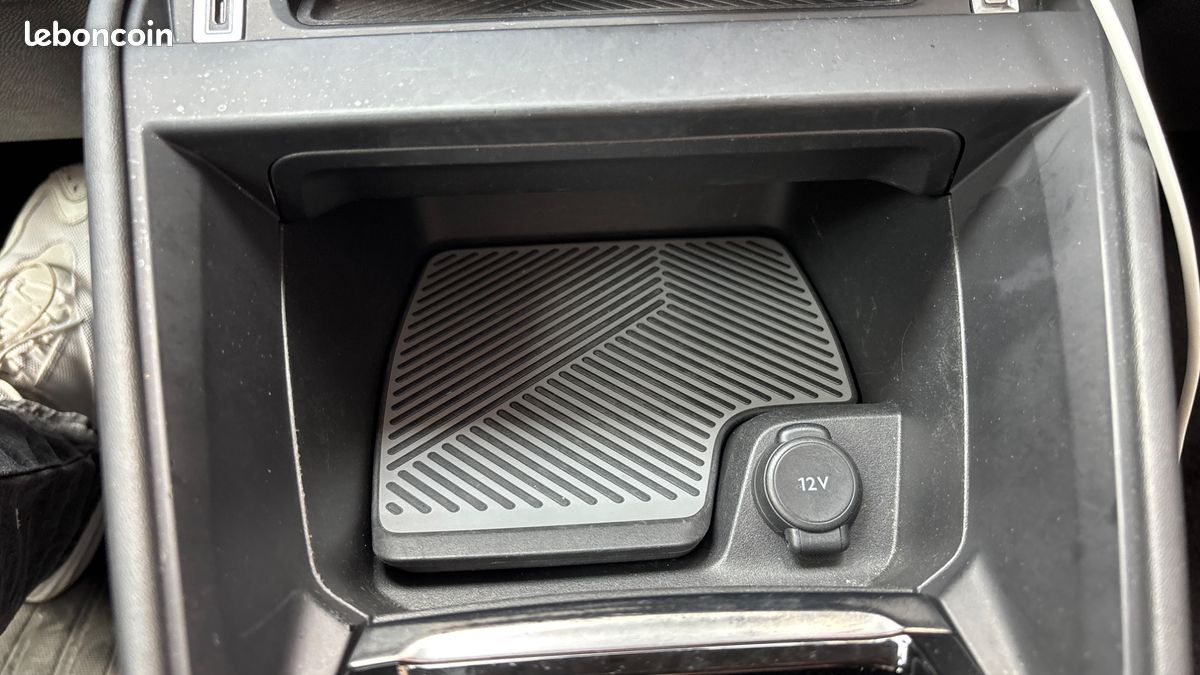 CITROEN C4 PureTech 130ch Shine Pack EAT8 CARPLAY (image 20)