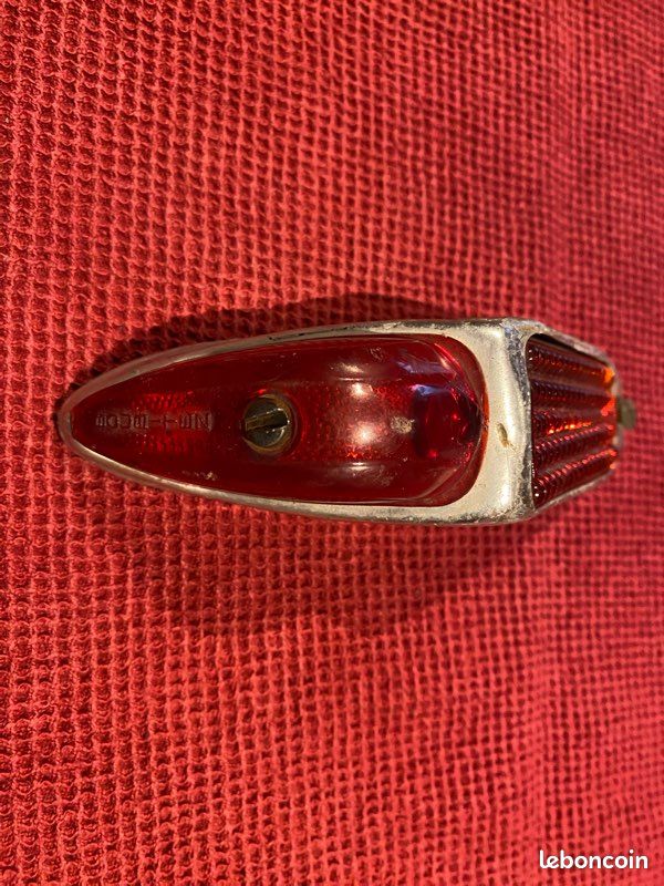 Feu Arrière Luxor Pour Vélo Ancien – Neuf – Compatible Cibie, Soubitez, Herse