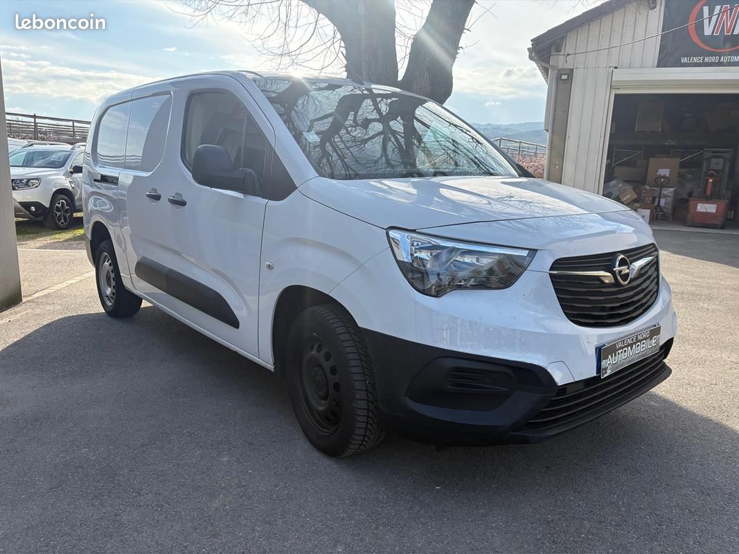 Opel Combo LONG L2H1 100CV - 59 900KM / 2022 11 700ht GARANTIE 6 MOIS (image 5)