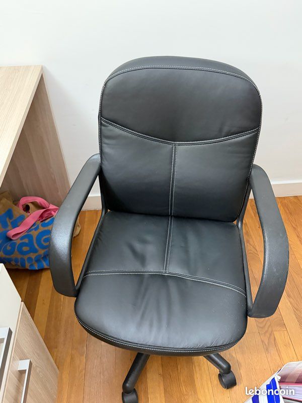 Chaise de bureau (image 1)