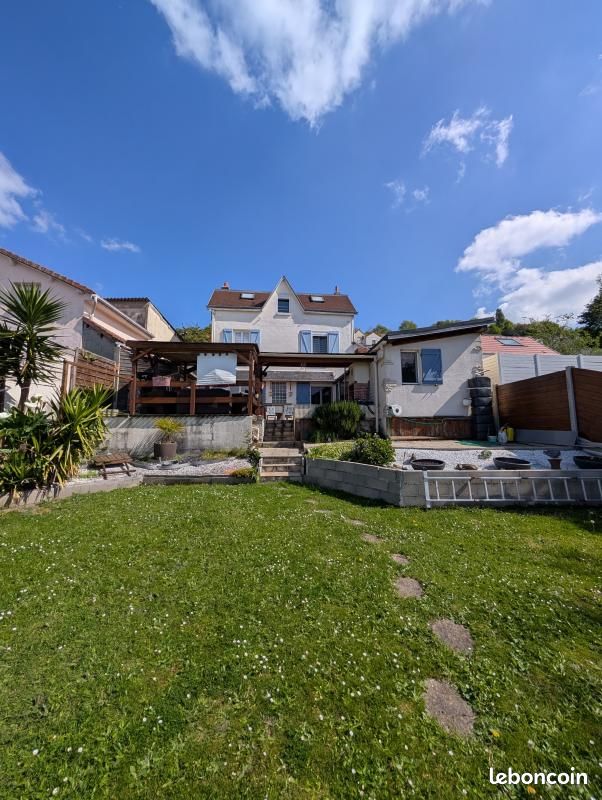Maison 5 pièces 117 m² · à Gonfreville-l'Orcher · 117 m² · 256 000 €