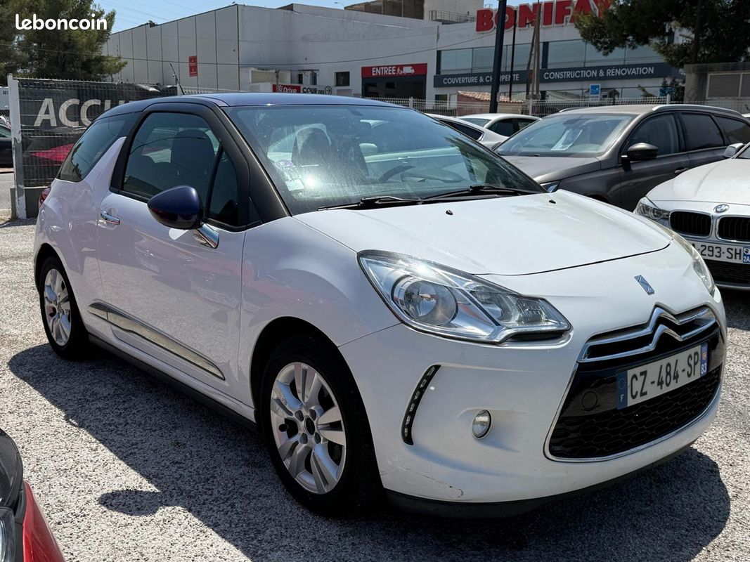 Citroen DS3 1.2 VTI PURETECH CHIC (image 4)
