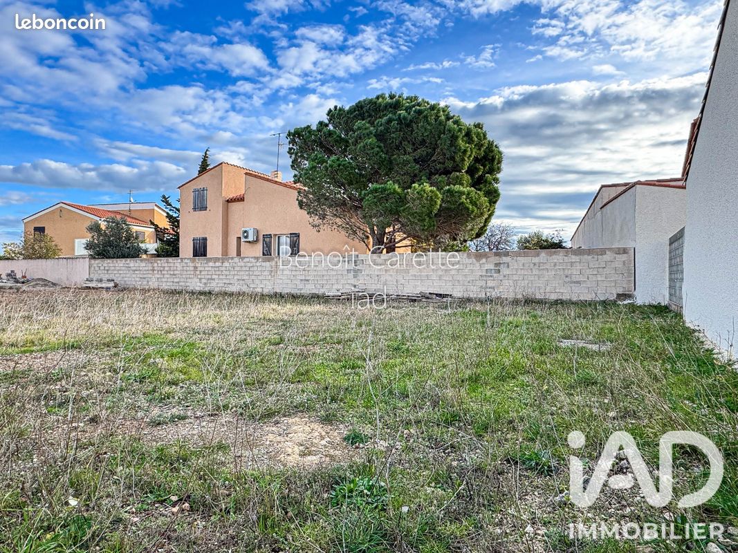 Maison 567 m² · à Salses-le-Château · 567 m² · 149 000 €