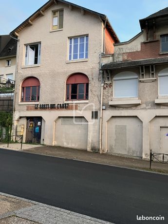 Immeuble 330 m² Uzerche
