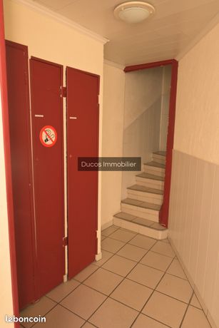 https://img.leboncoin.fr/api/v1/lbcpb1/images/28/de/ed/28deedb63c853dde2a9486691c1944de362663c5.jpg?rule=ad-image