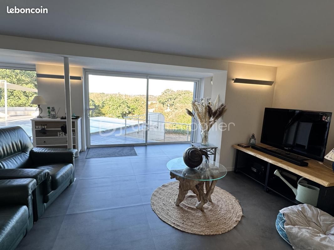 Villa 5 pièces 320 m² (image 4)