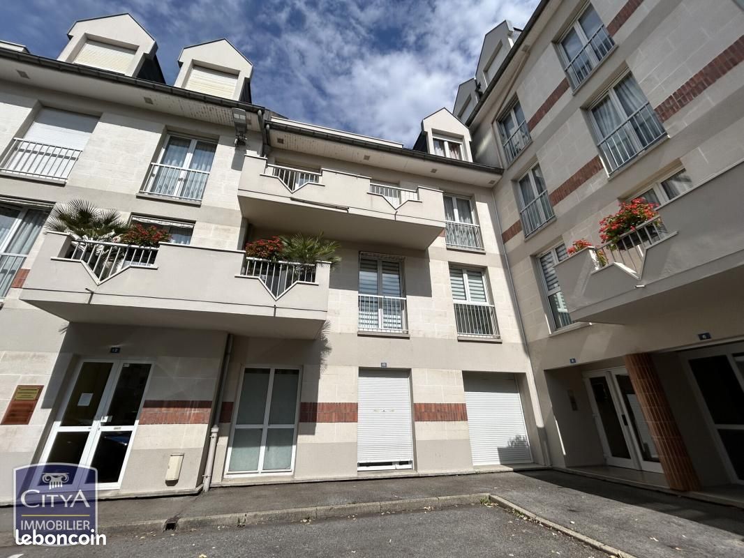 Appartement 3 pièces 94 m² · à Beauvais · 94 m² · 210 000 €