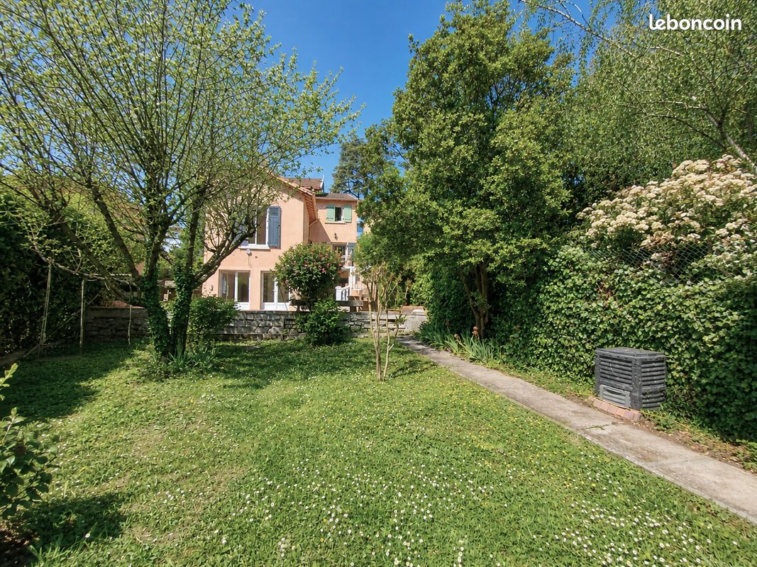 Maison 5 pièces 87 m² · à Tassin-la-Demi-Lune · 87 m² · 459 000 €