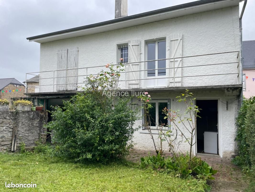 Maison 5 pièces 144 m² · à Moumour · 144 m² · 145 000 €
