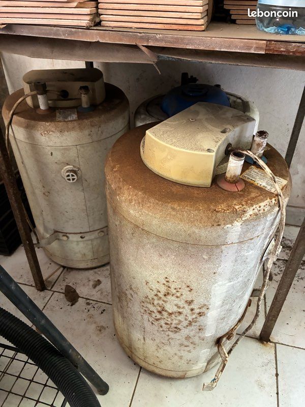 Lot de 3 chauffe-eaux (image 2)