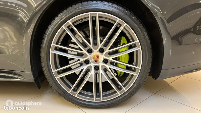 Porsche Panamera Sport Turismo 4.0 V8 680ch Turbo S E-Hybrid (image 38)