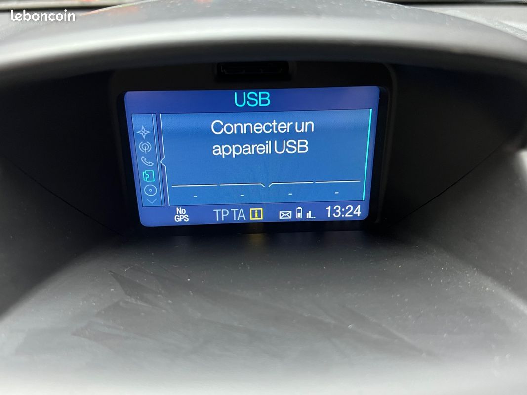 Ford fiesta 1.0 scti 100 titanium - gps - bluetooth - clim auto - suivi entretien - faible kilometrage (image 11)