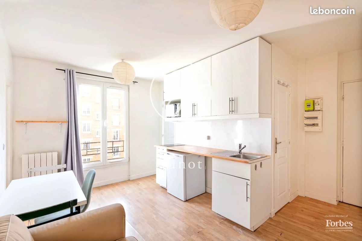 Appartement 2 pièces 28 m² · à Paris · 28 m² · 320 000 €