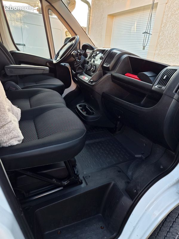 Peugeot boxer (image 1)