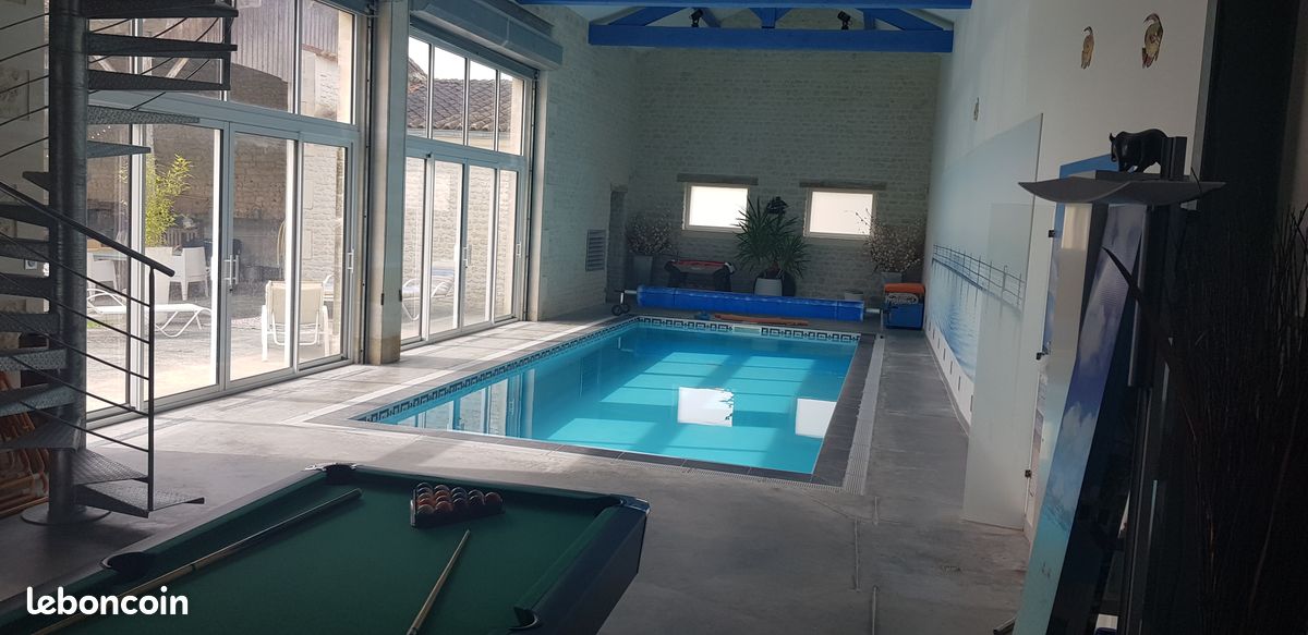 Maison 7 pièces 371 m² · à Loiré-sur-Nie · 371 m² · 470 000 €