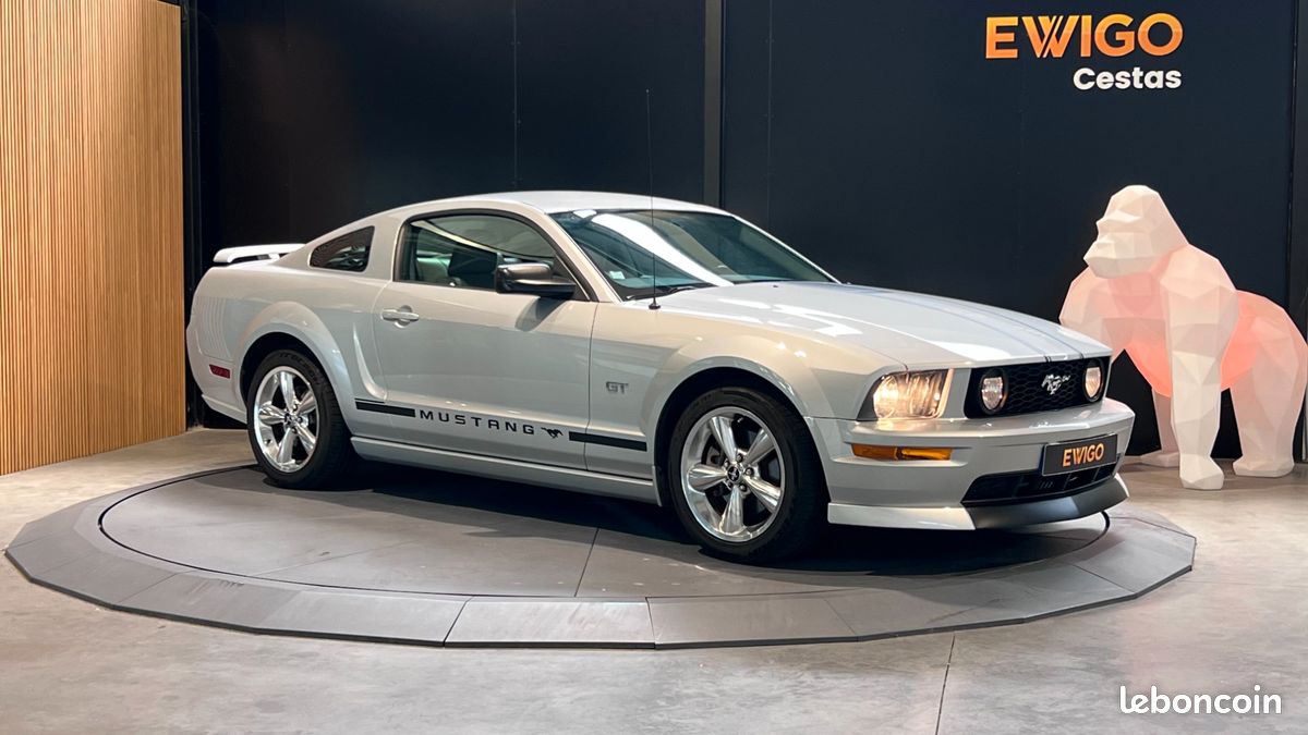 FORD MUSTANG FASTBACK GT V8 4.6L 305ch SACT 24 soupapes - CARTE GRISE FRANCAISE (image 1)