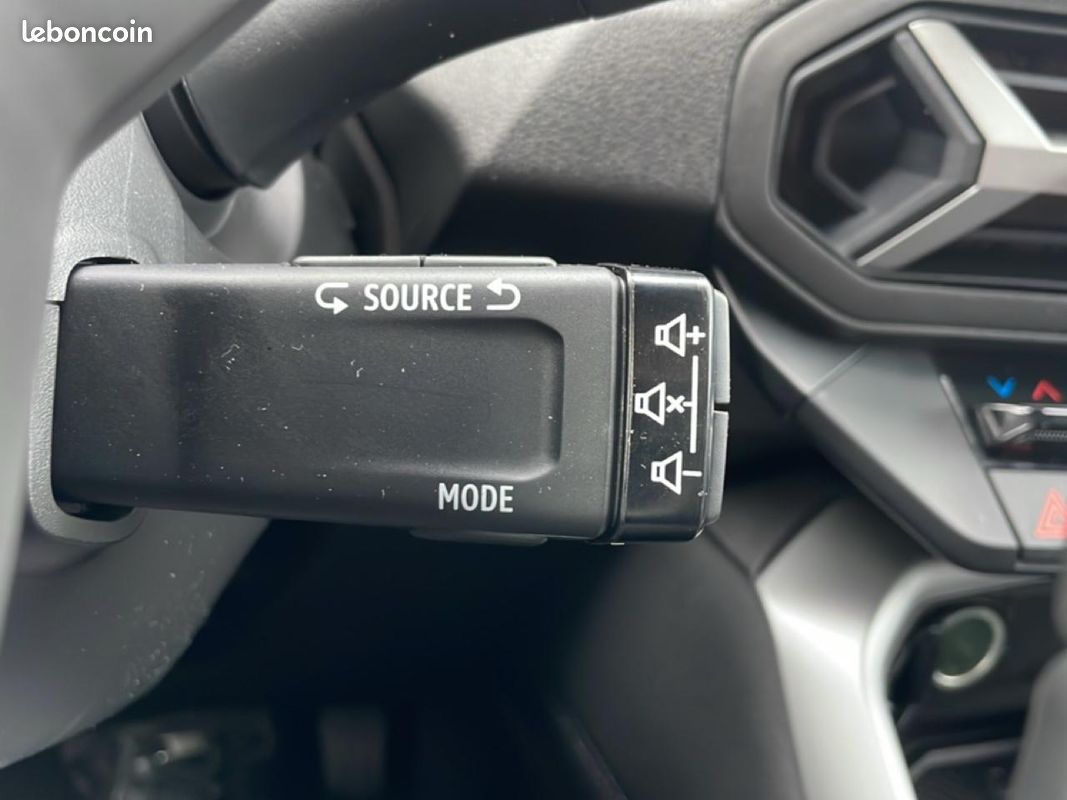 DACIA BIGSTER 1.8 hybrid 155 journey (image 16)