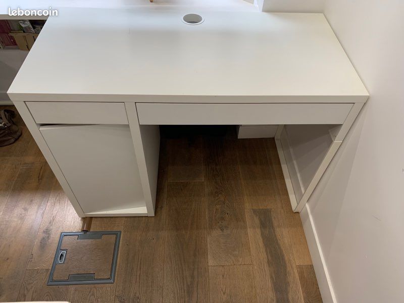 IKEA Micke, Bureau rectangulaire, 105x50cm, blanc (image 1)