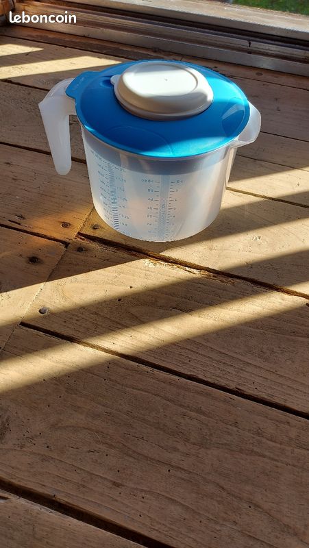 Tupperware (image 9)