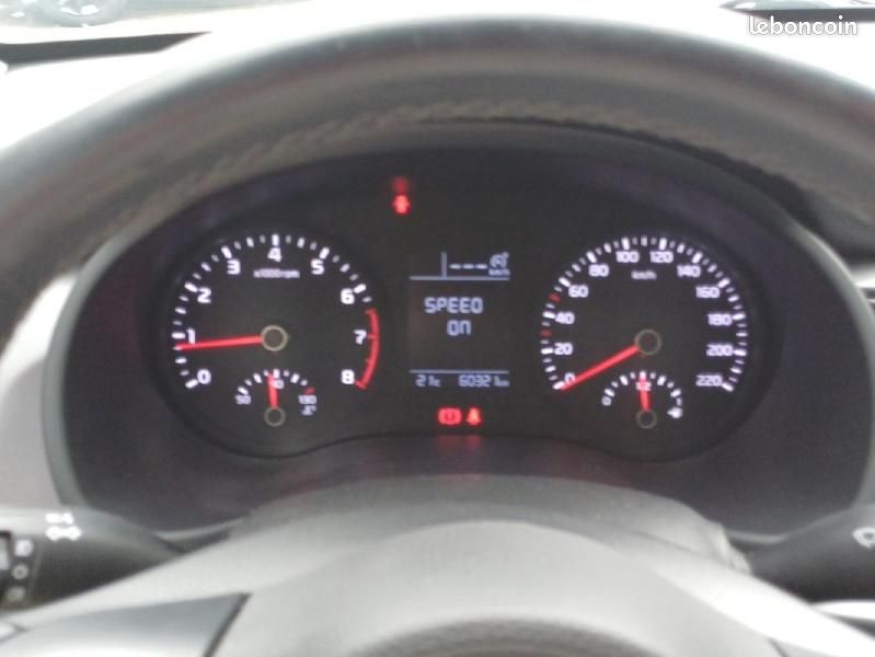 Kia Rio 1.0 T-GDI 100ch ISG Design Euro6d-T (image 15)